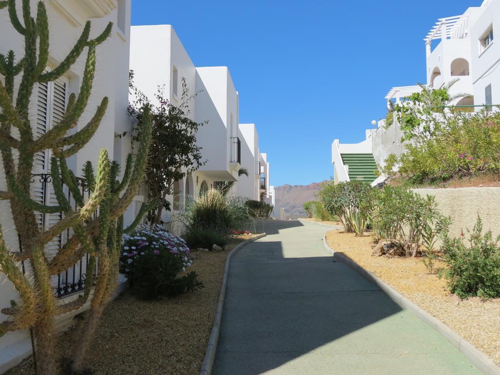 El Mirador Apartment *